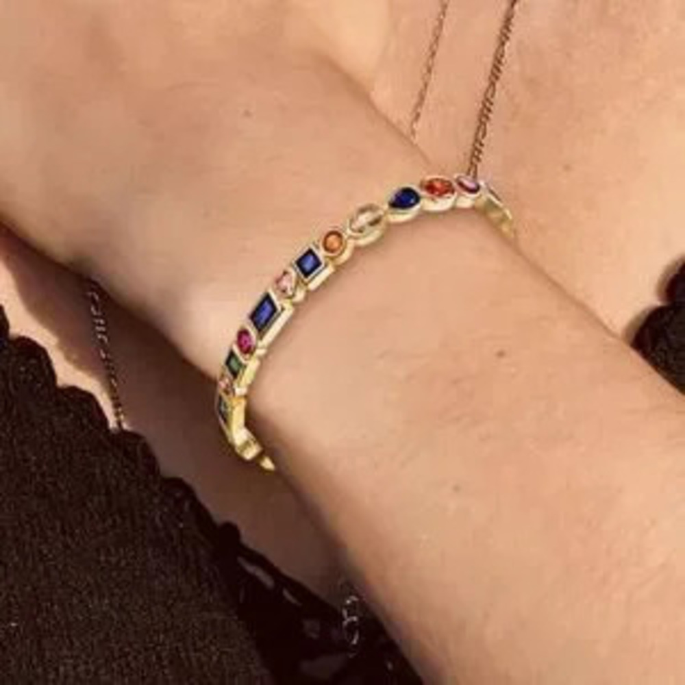 NEW?14k Gold Plated Multicolor Gemstone Gold Bangle - Picture 2 of 5